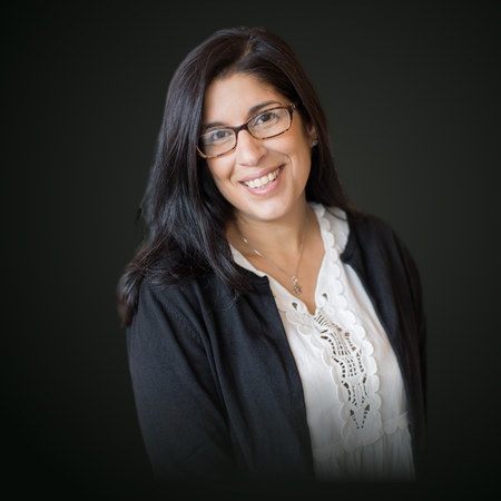 Dr. Jennifer Avari Silva